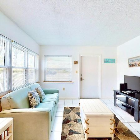 Apartamento The Simple Life Cocoa Beach Exterior foto